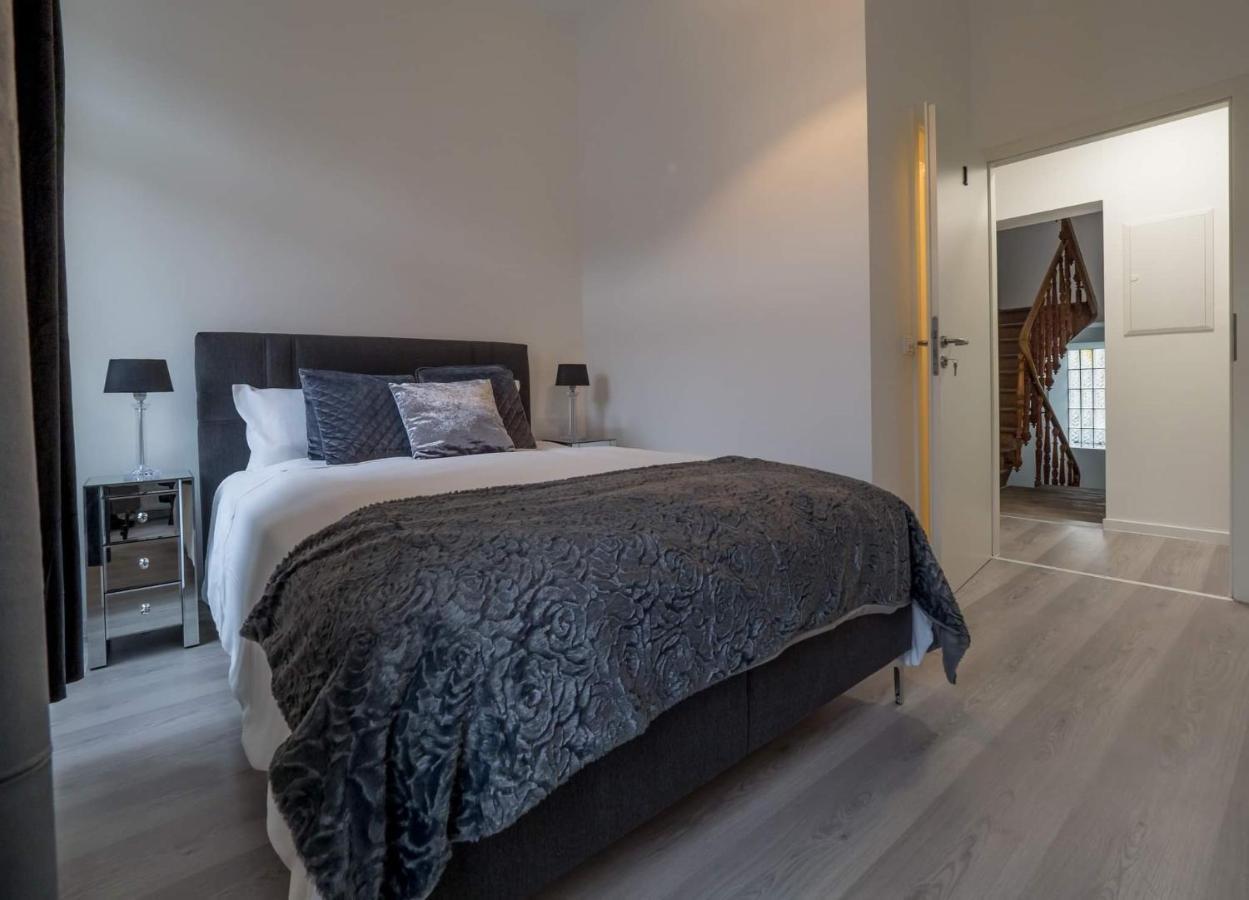 Executive Double Room With En-Suite City Centre In Guest House R1 ลักเซมเบิร์ก ภายนอก รูปภาพ