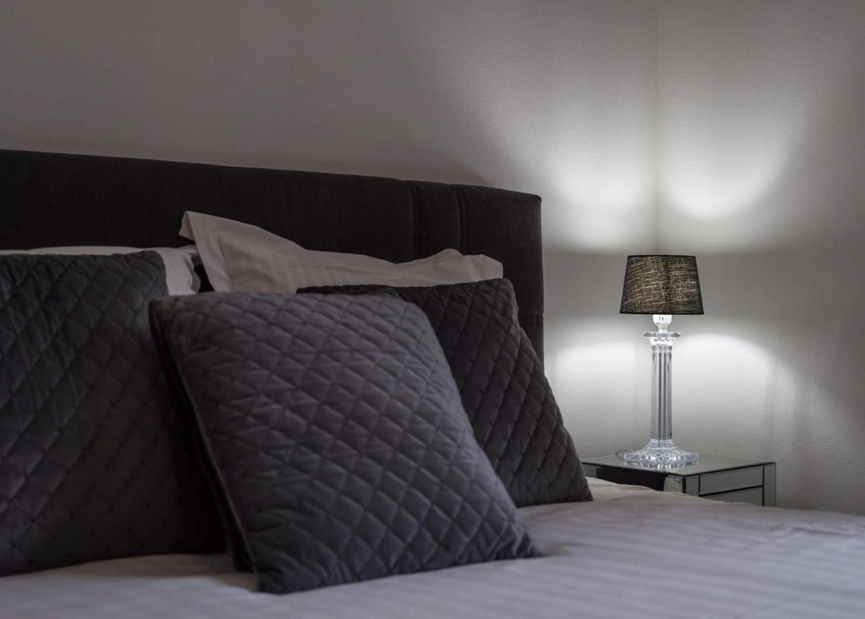 Executive Double Room With En-Suite City Centre In Guest House R1 ลักเซมเบิร์ก ภายนอก รูปภาพ