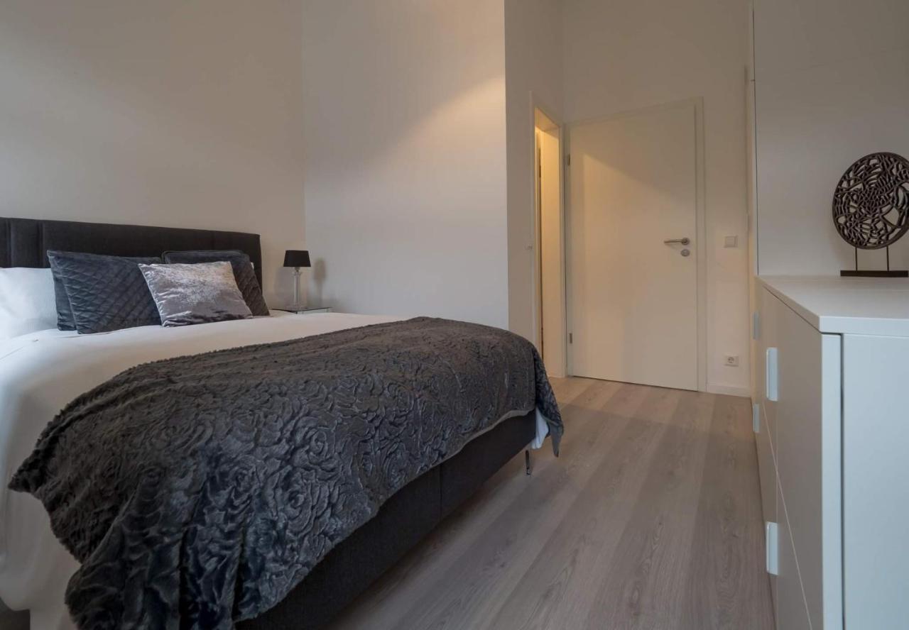 Executive Double Room With En-Suite City Centre In Guest House R1 ลักเซมเบิร์ก ภายนอก รูปภาพ