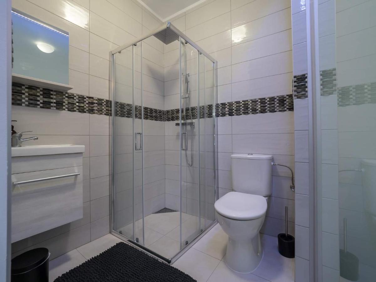 Executive Double Room With En-Suite City Centre In Guest House R1 ลักเซมเบิร์ก ภายนอก รูปภาพ